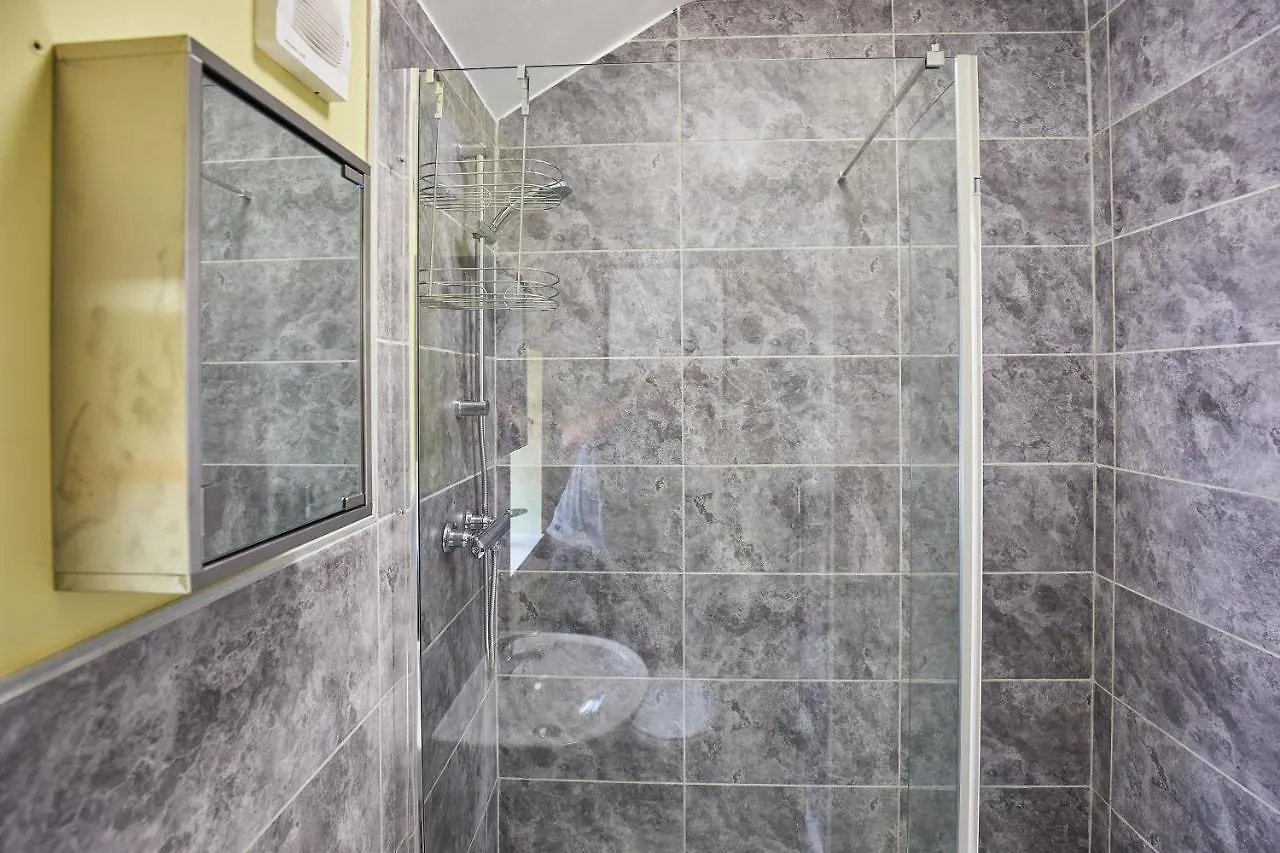 Apartment Host & Stay - Morgan'S Rest Scarborough